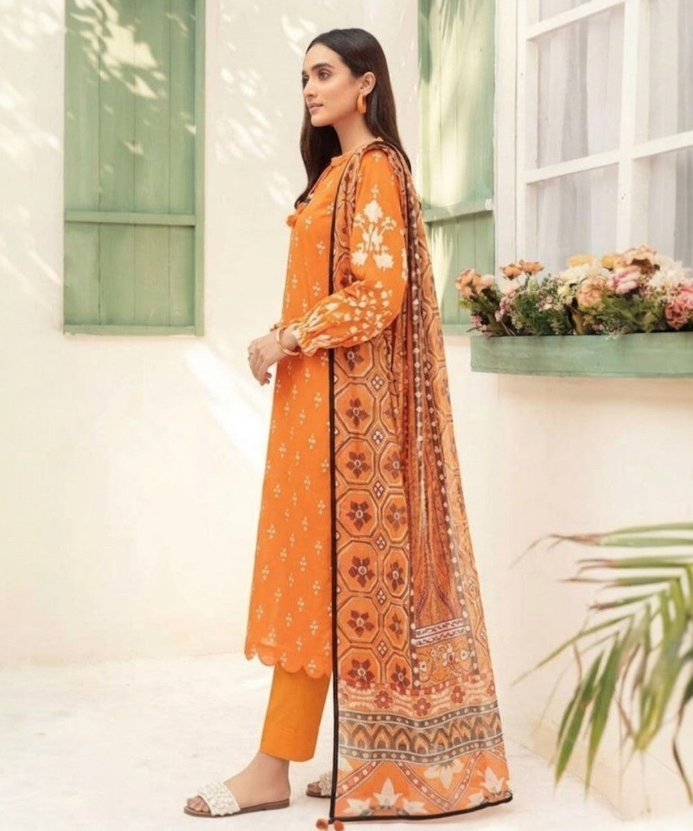 Nishat Printed Lawn Suit – Elegant Summer Wear