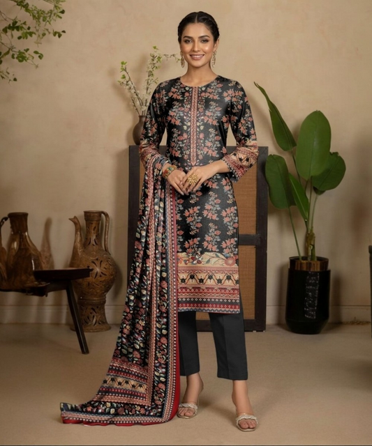 Graceful Printed Lawn Suit – Floral Classic