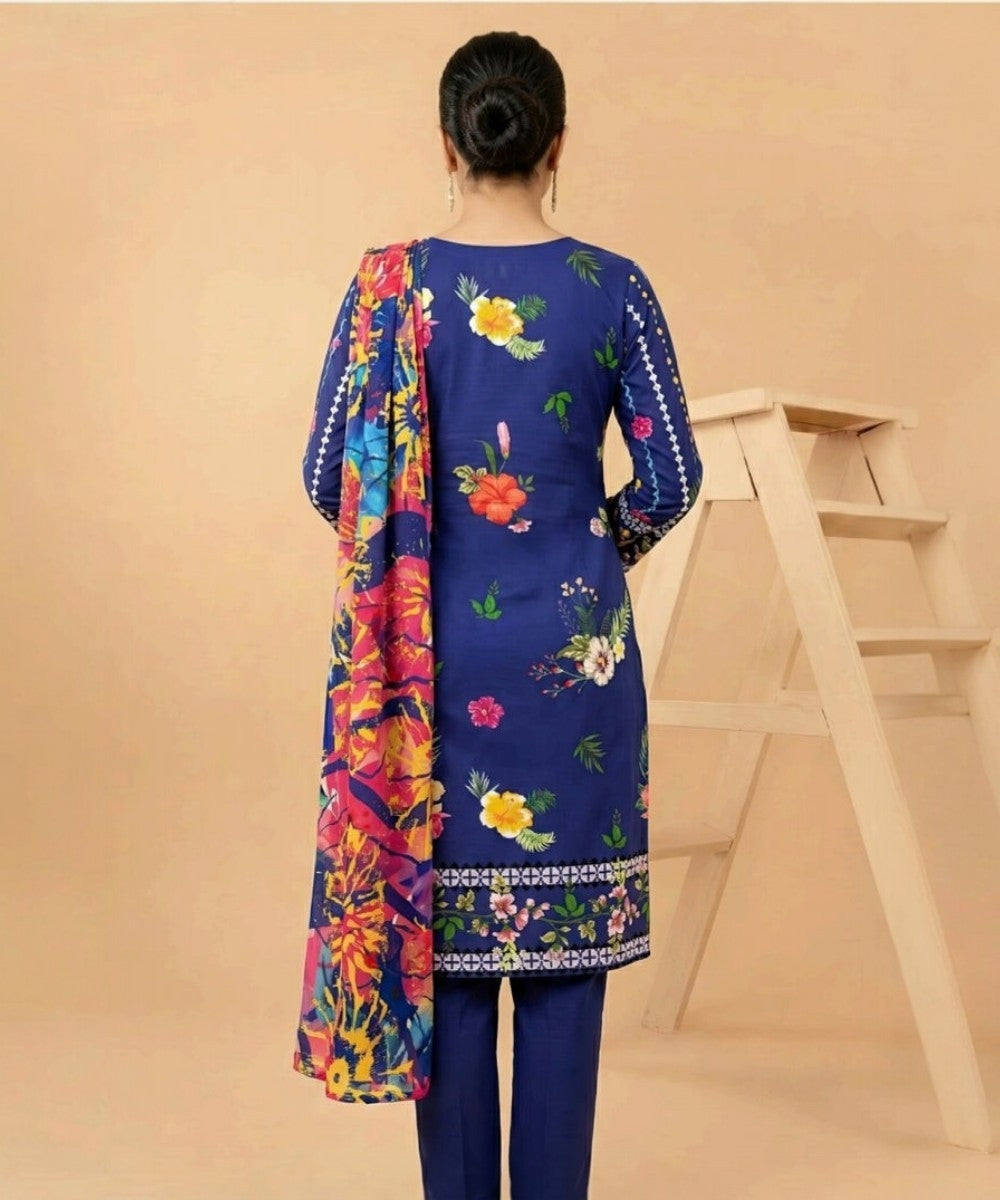 Motifz 3 Piece Printed Lawn – Elegant Blue Floral Suit