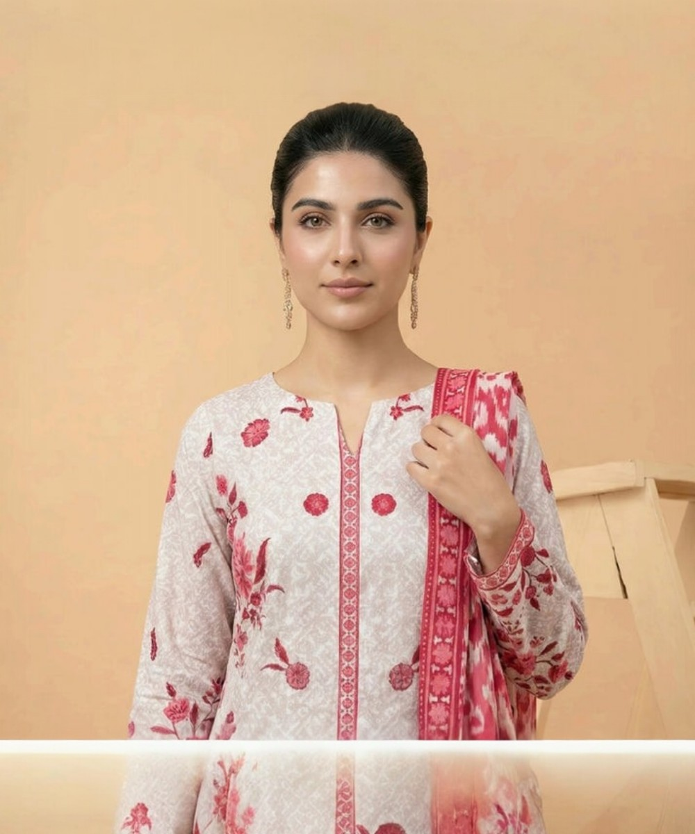 Motifz 3 Piece Printed Lawn – Elegant White Floral Suit