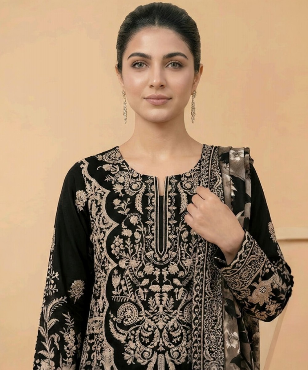 Motifz 3 Piece Printed Lawn – Elegant Black Floral Suit