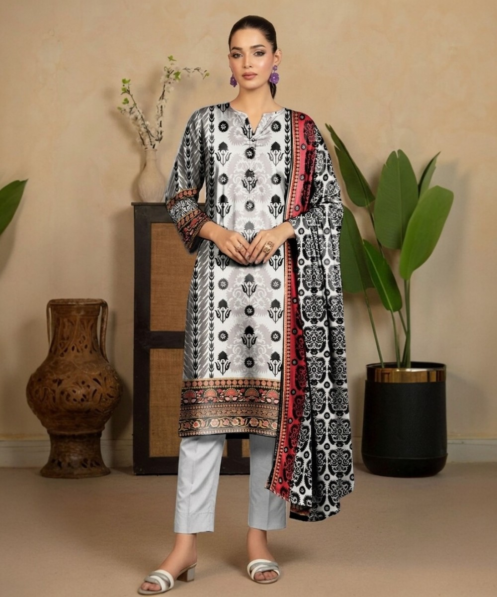 3 PIECE UNSTITCHED PRINTED LAWN SUIT