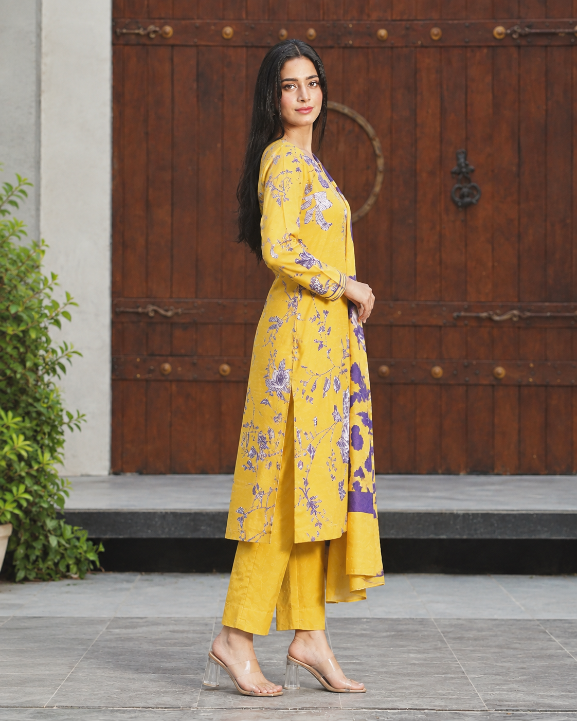 Zara Ali 3 Piece Unstitched Khaddar Suit – Winter Collection - Image 2